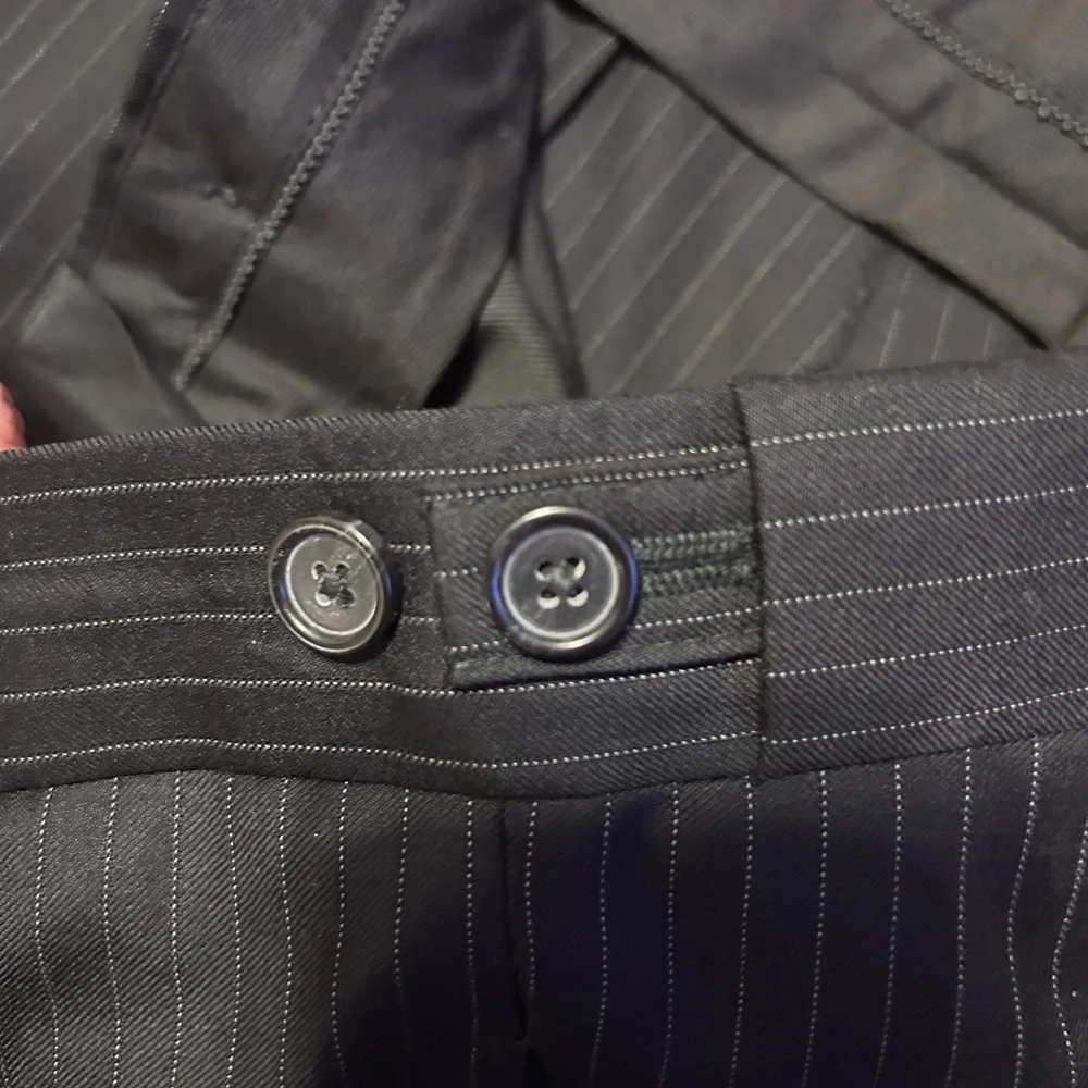 Elegant Black Pinstripe Men's Italian Suit Vitale Barberis Canonico Super 110